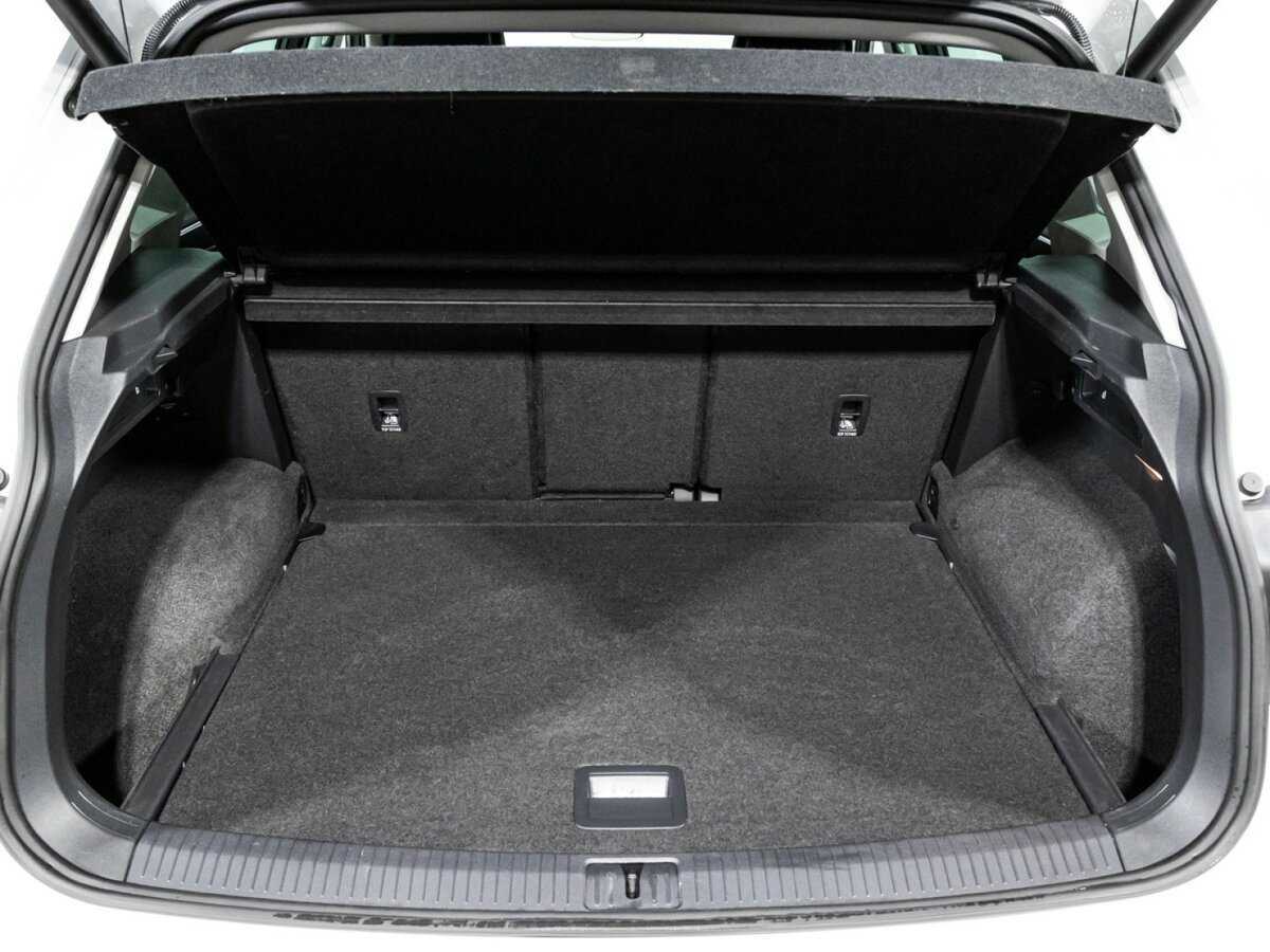 Volkswagen Tiguan с пробегом — 2017 год. Фото: #13