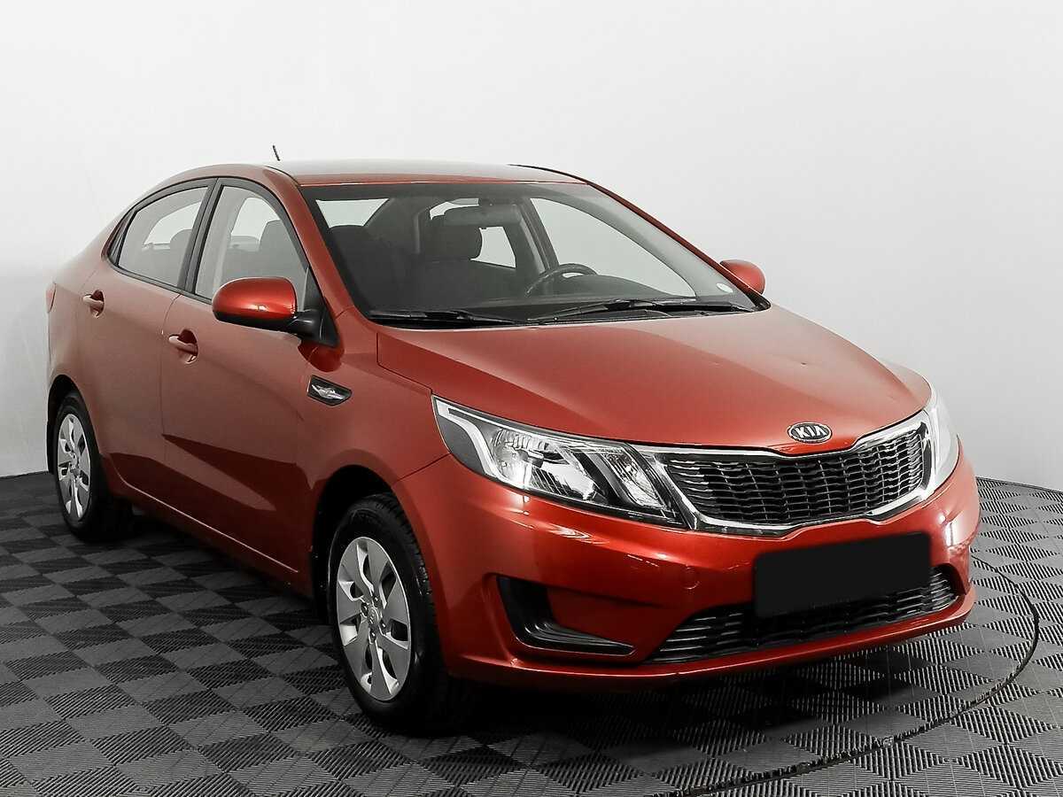 Kia Rio с пробегом — 2012 год. Фото: #2