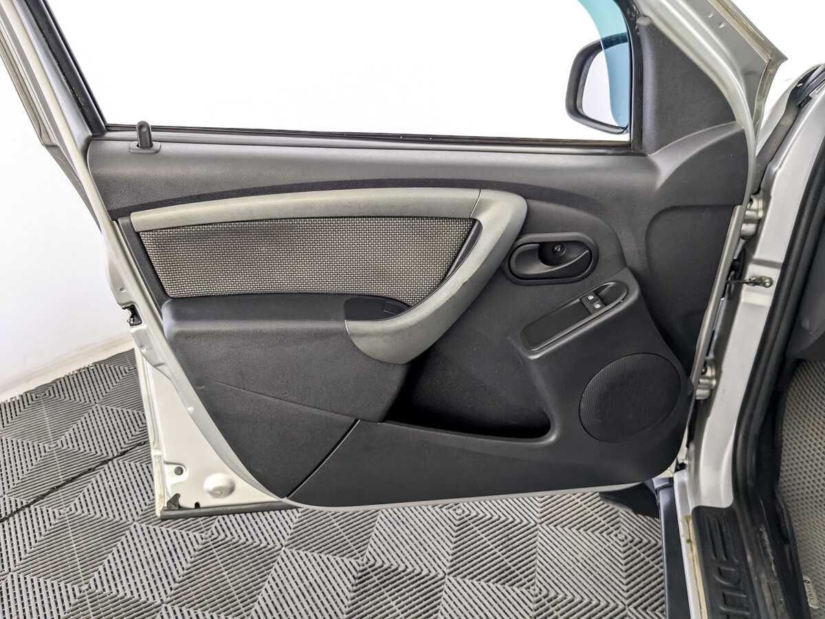 Renault Duster с пробегом — 2017 год. Фото: #14