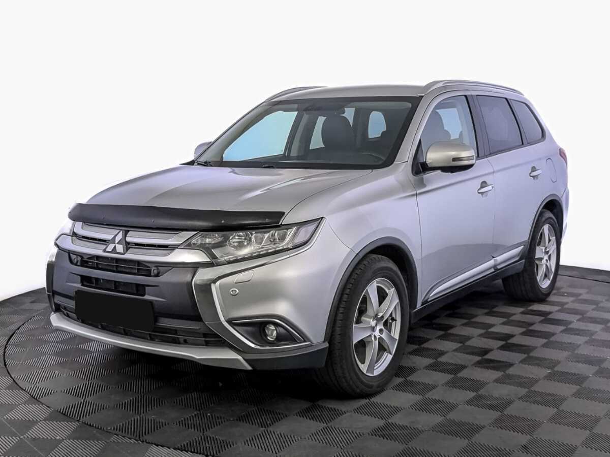 Mitsubishi Outlander с пробегом — 2017 год. Посмотреть фото