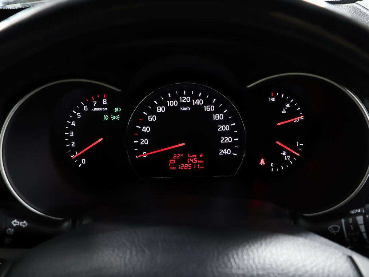 Kia Sorento с пробегом — 2016 год. Фото: #14