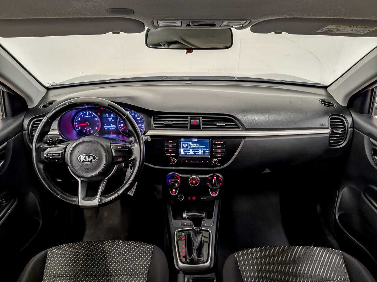 Kia Rio с пробегом — 2020 год. Фото: #13