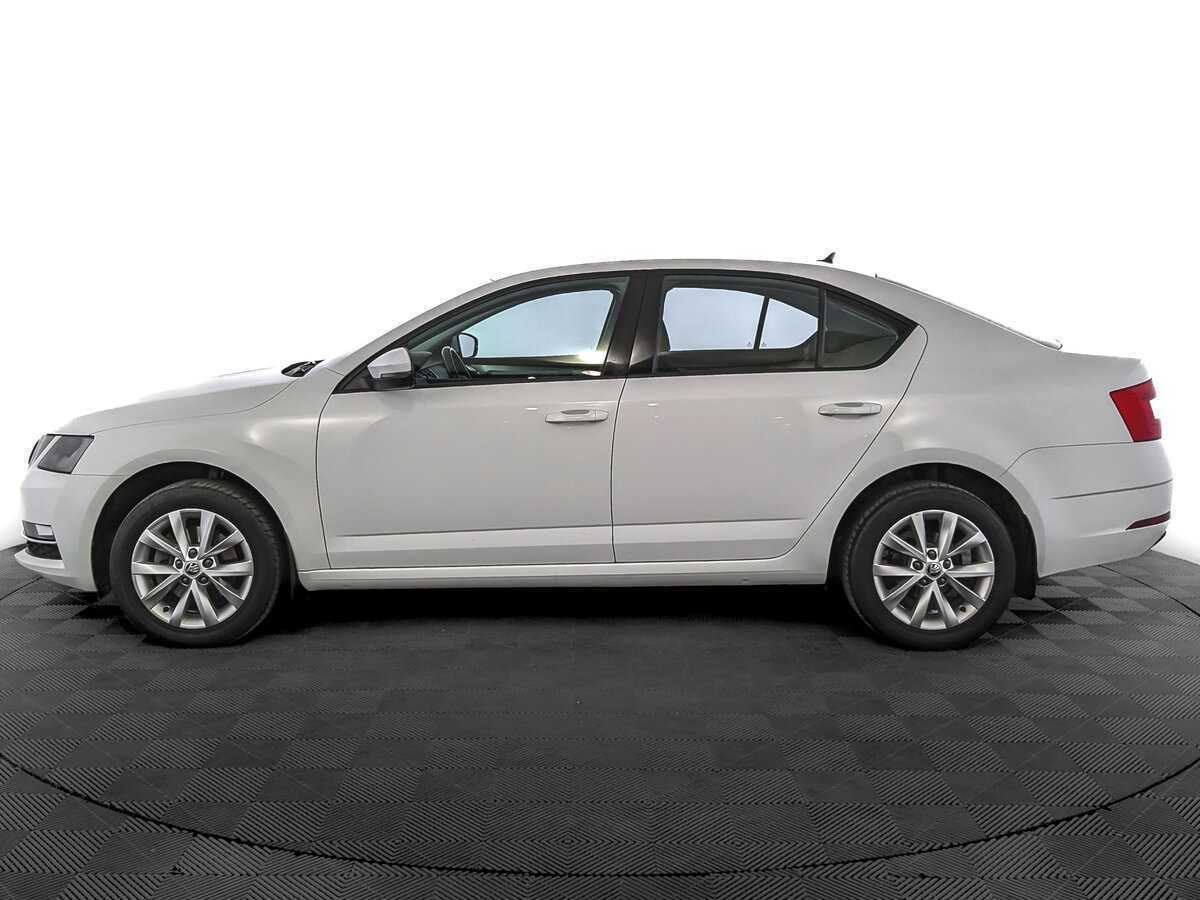 Skoda Octavia с пробегом — 2019 год. Фото: #7