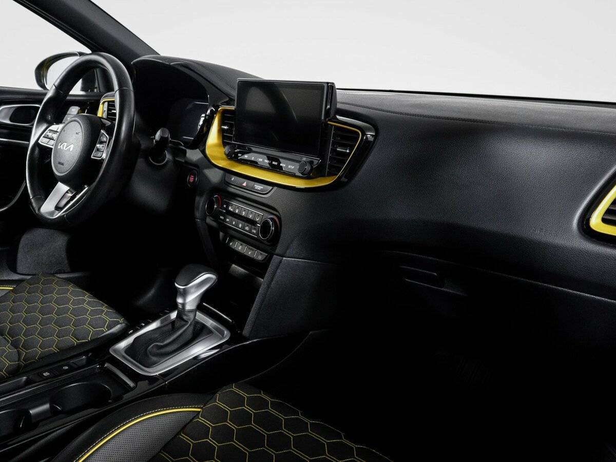 Kia XCeed с пробегом — 2021 год. Фото: #8