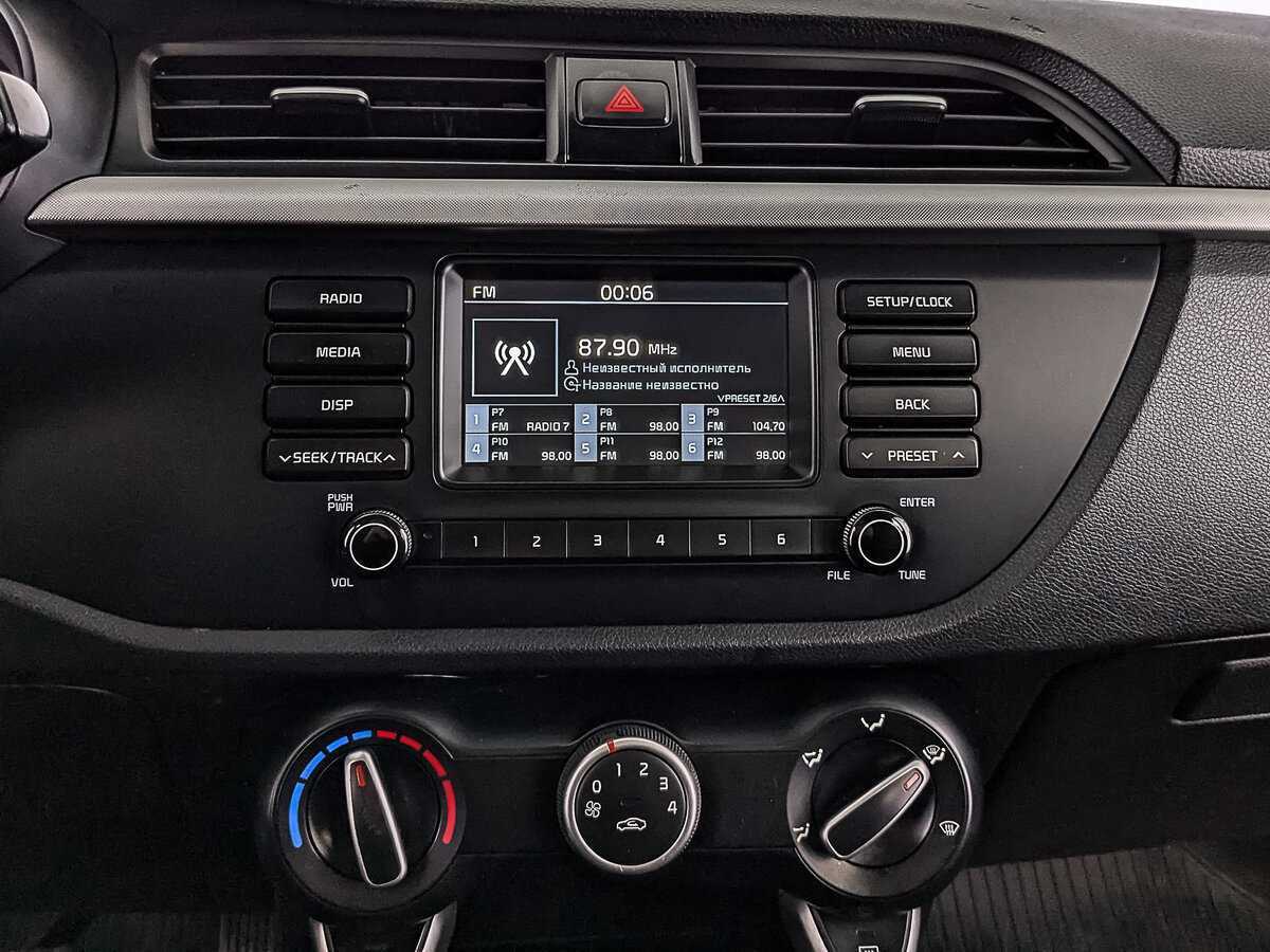 Kia Rio с пробегом — 2019 год. Фото: #13