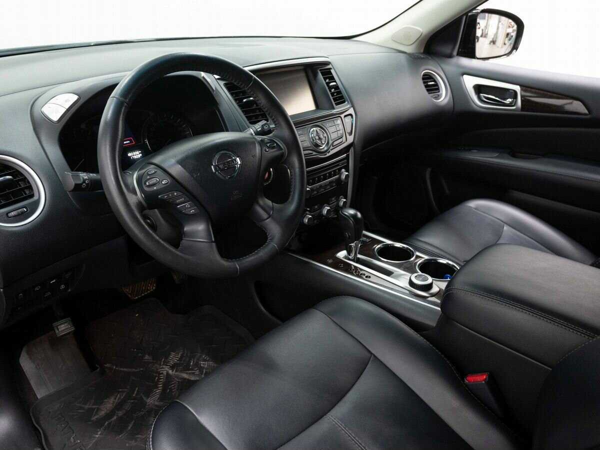 Nissan Pathfinder с пробегом — 2014 год. Фото: #8