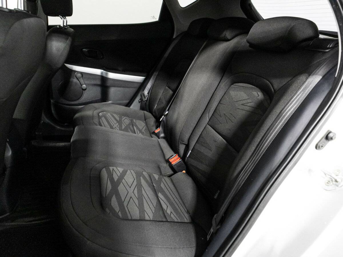 Kia Ceed с пробегом — 2012 год. Фото: #9