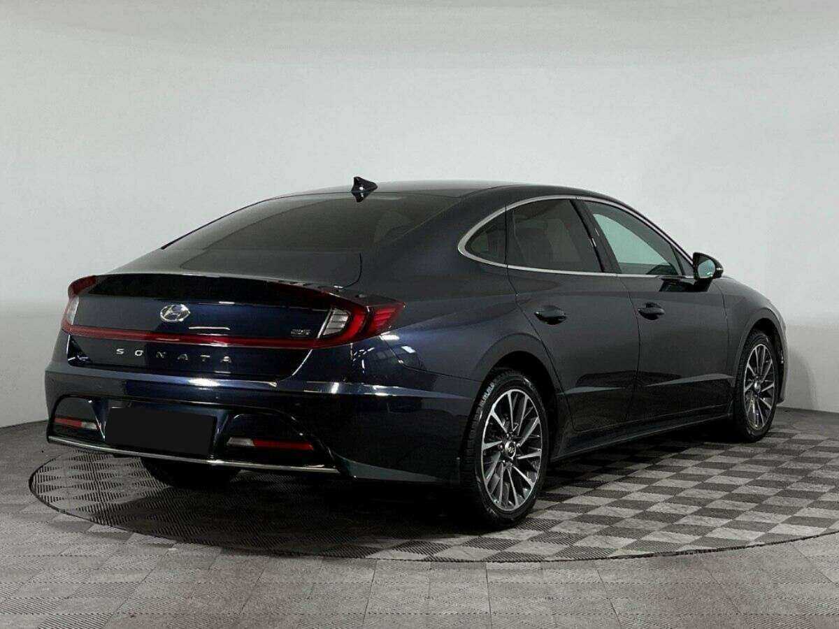 Hyundai Sonata с пробегом — 2021 год. Фото: #4