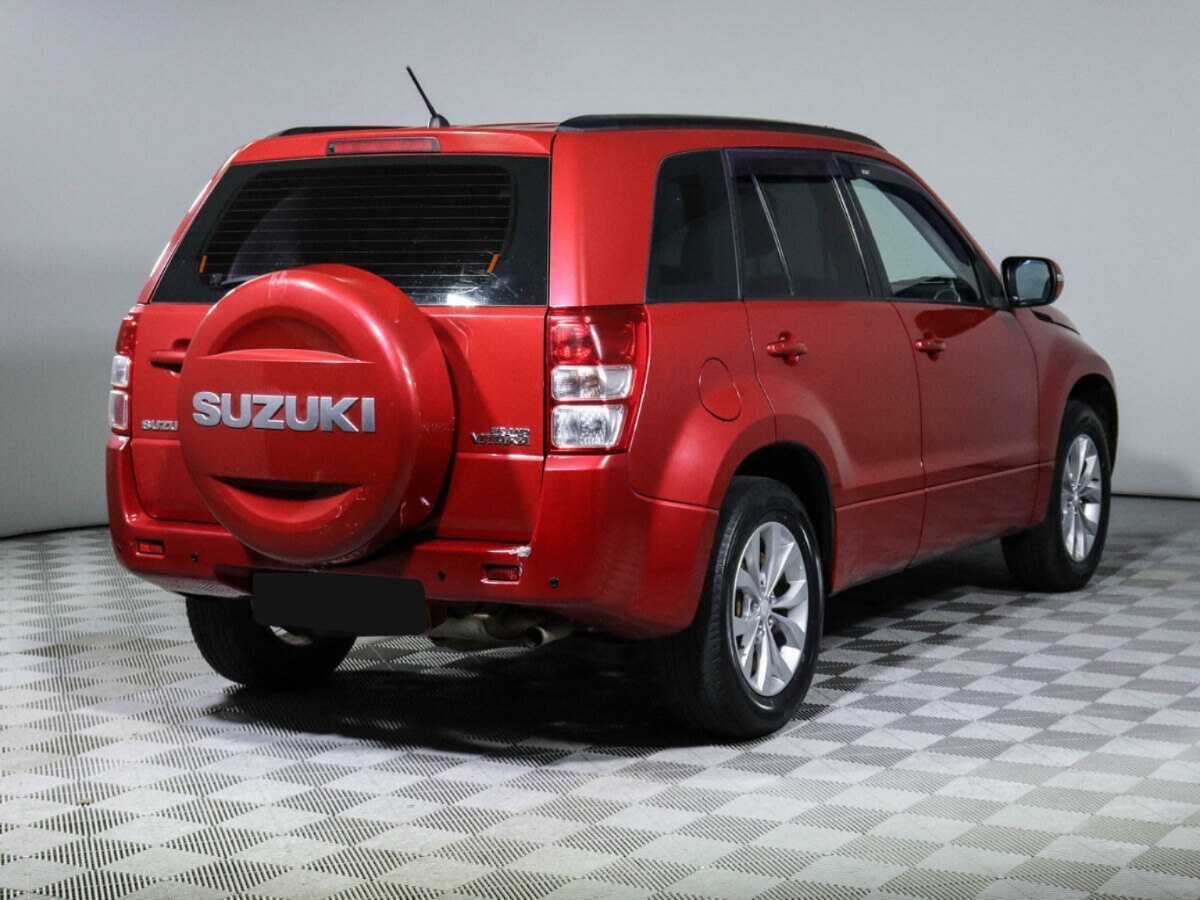 Suzuki Grand Vitara с пробегом — 2012 год. Фото: #4