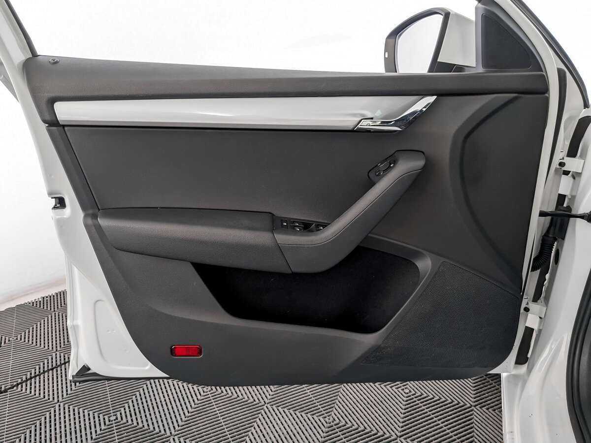 Skoda Octavia с пробегом — 2016 год. Фото: #13