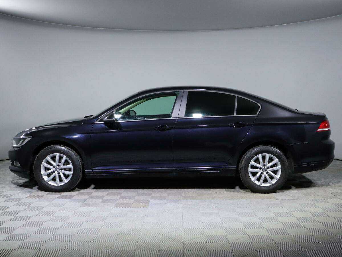 Volkswagen Passat с пробегом — 2015 год. Фото: #7