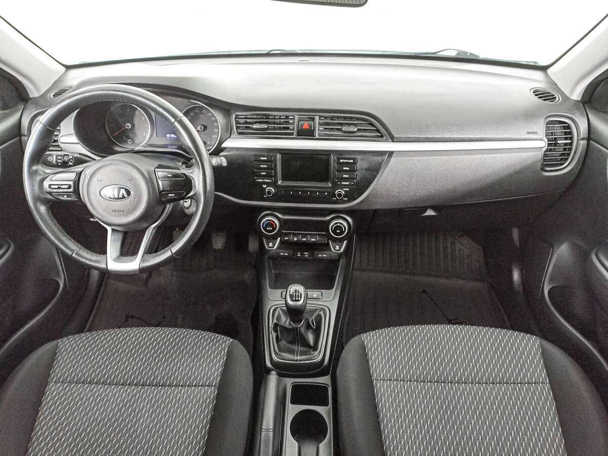 Kia Rio с пробегом — 2018 год. Фото: #11