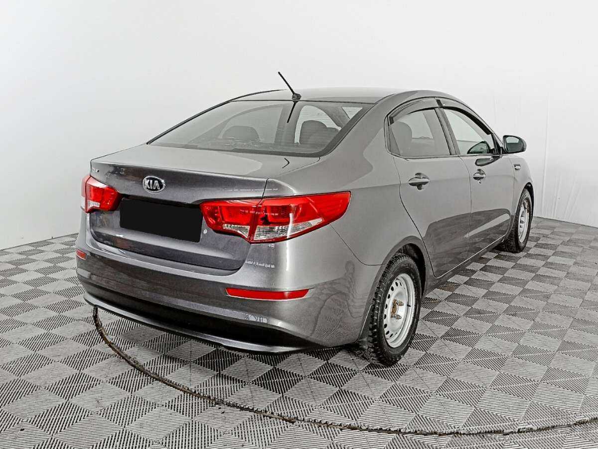 Kia Rio с пробегом — 2016 год. Фото: #3