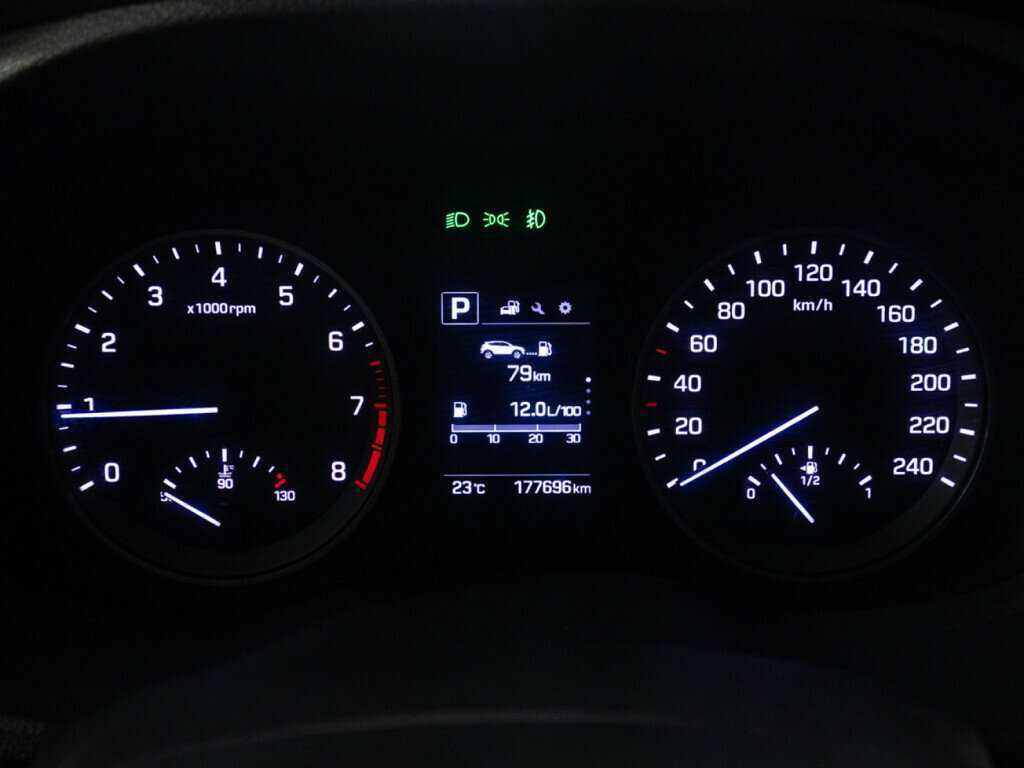 Hyundai Tucson с пробегом — 2016 год. Фото: #11