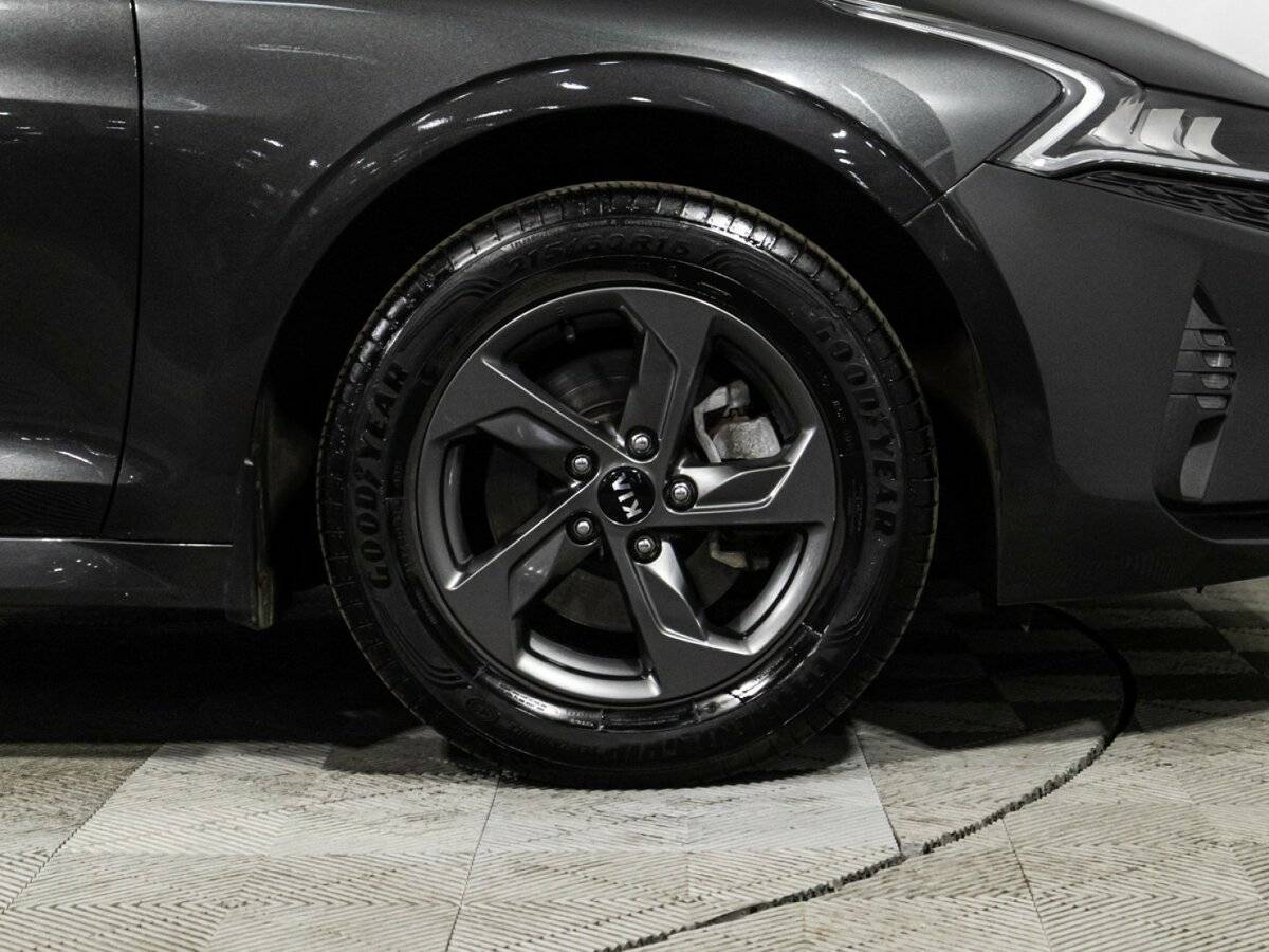 Kia K5 с пробегом — 2021 год. Фото: #4