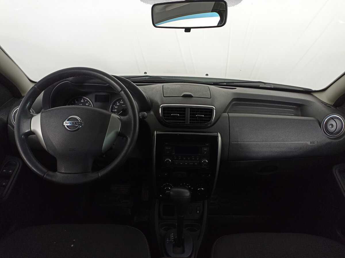 Nissan Terrano с пробегом — 2015 год. Фото: #11