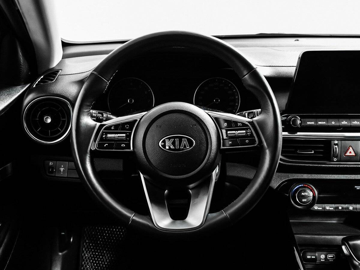 Kia Cerato с пробегом — 2021 год. Фото: #11