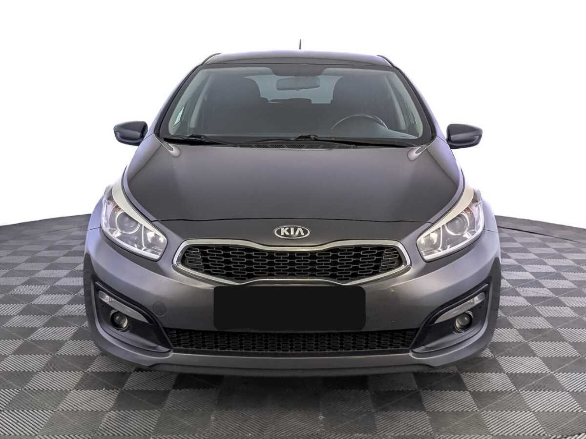 Kia Ceed с пробегом — 2015 год. Фото: #1