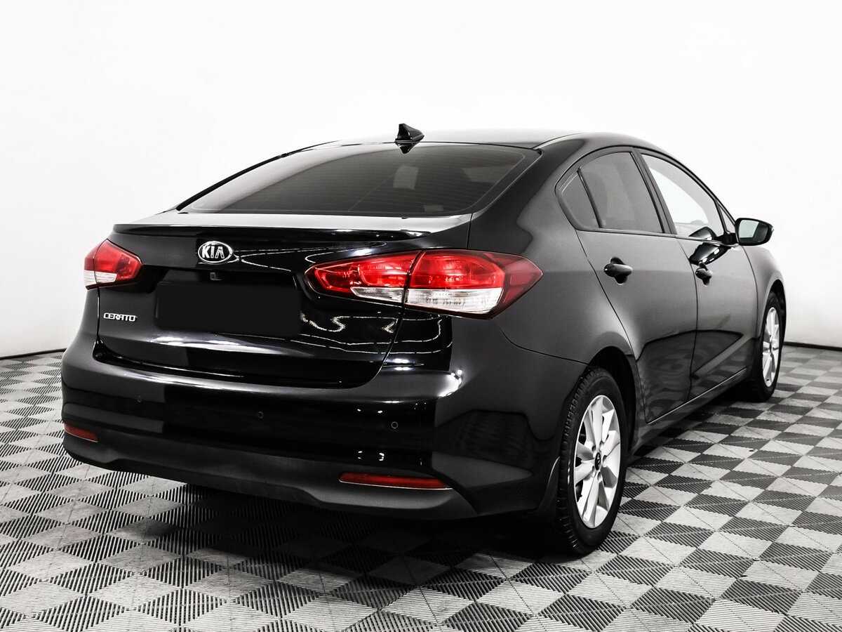 Kia Cerato с пробегом — 2017 год. Фото: #4