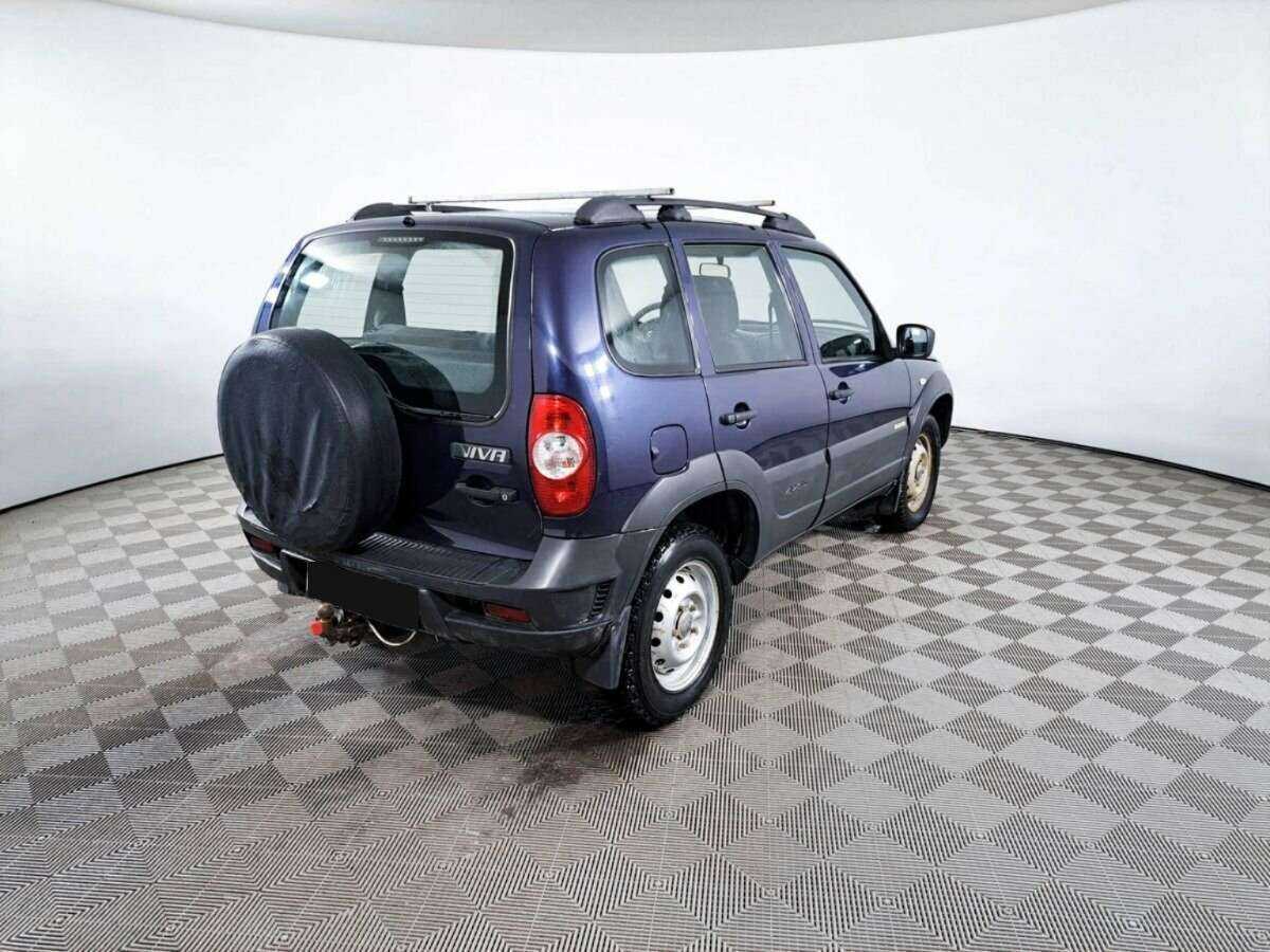 Chevrolet Niva с пробегом — 2017 год. Фото: #4