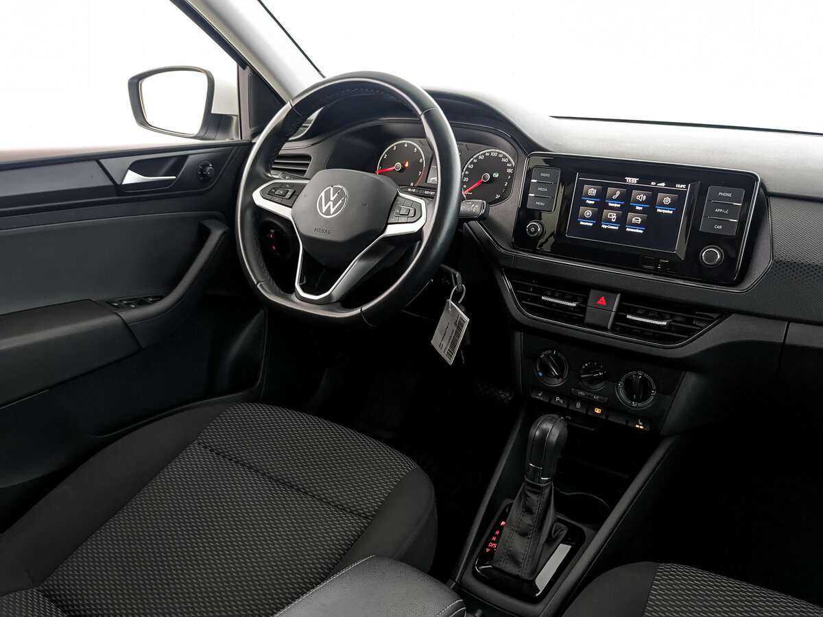 Volkswagen Polo с пробегом — 2021 год. Фото: #13