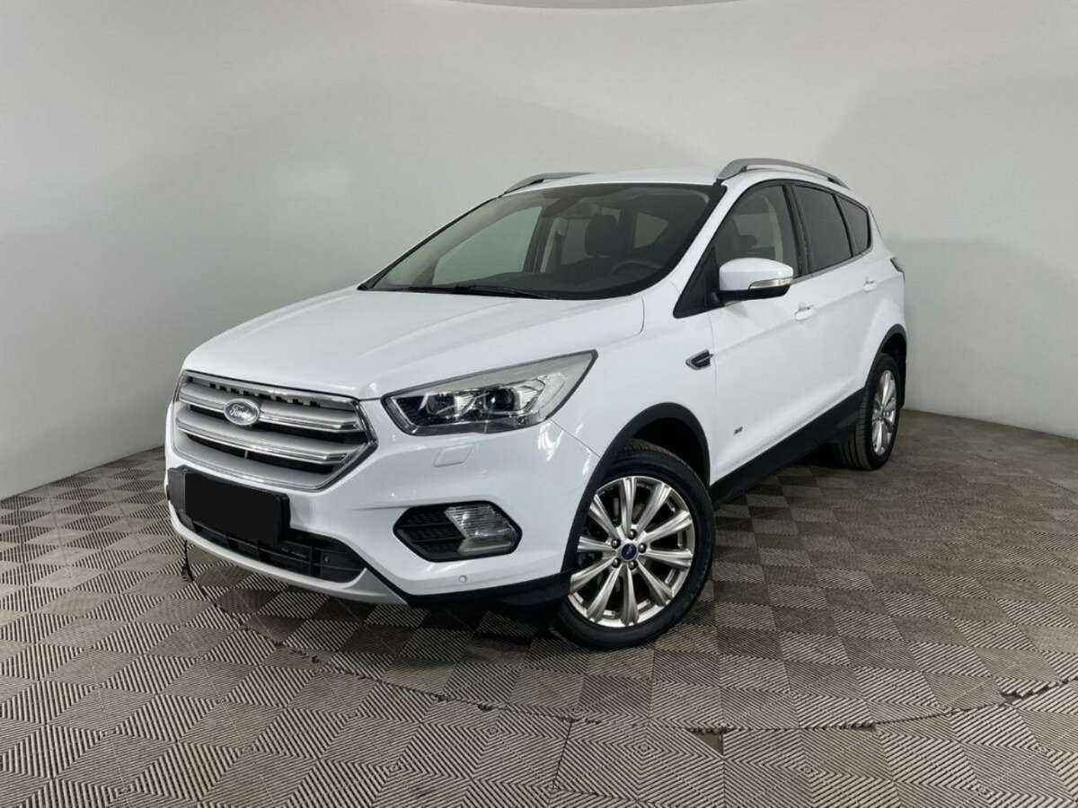 Ford Kuga с пробегом — 2017 год. Фото: #0