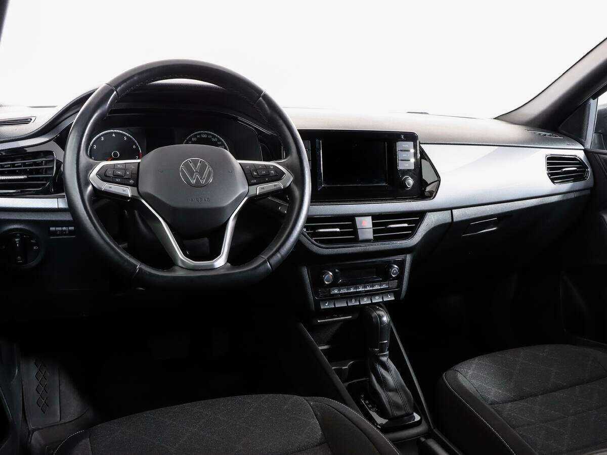 Volkswagen Polo с пробегом — 2020 год. Фото: #8