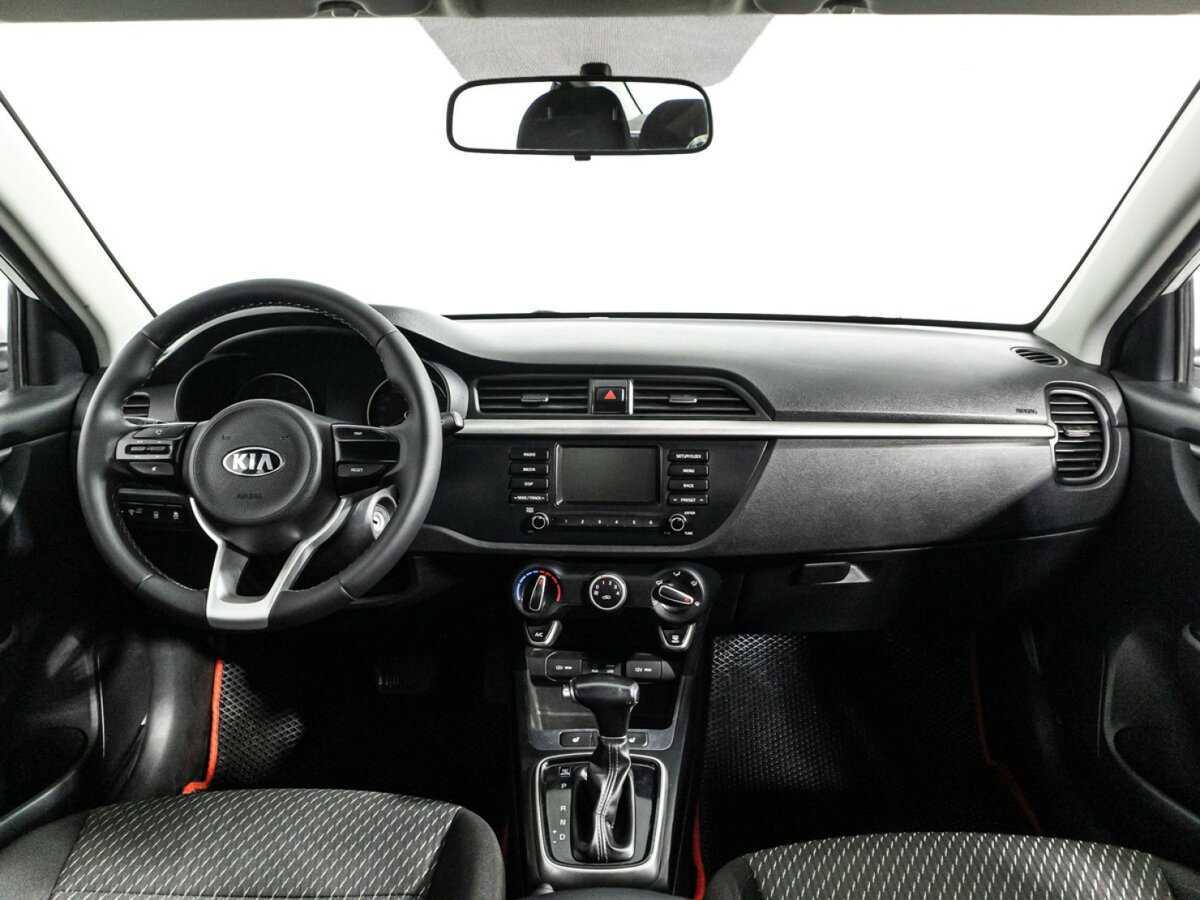 Kia Rio с пробегом — 2018 год. Фото: #12