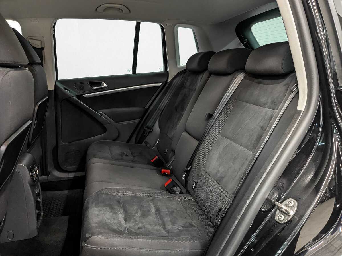 Volkswagen Tiguan с пробегом — 2015 год. Фото: #17