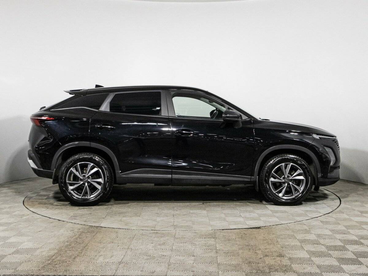 OMODA C5 с пробегом — 2024 год. Фото: #3