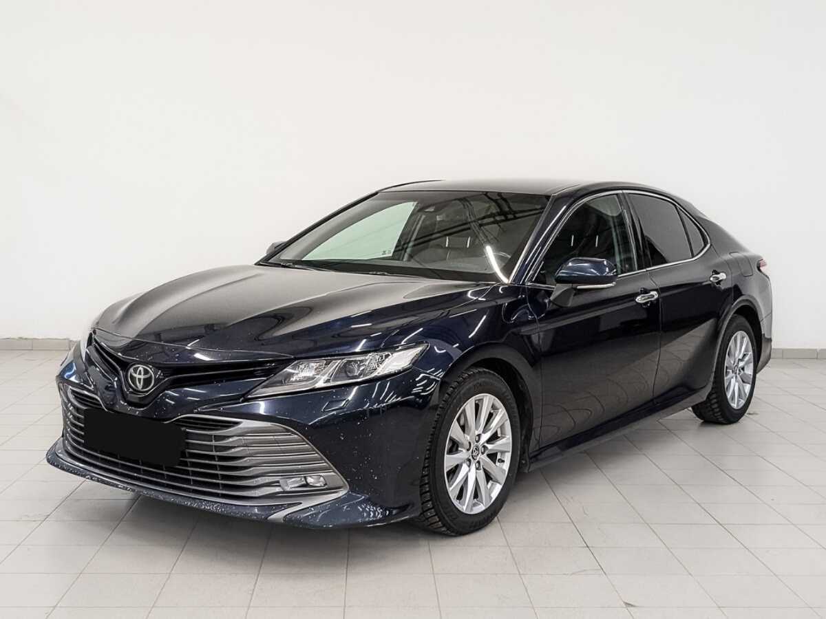 Toyota Camry с пробегом — 2018 год. Фото: #0