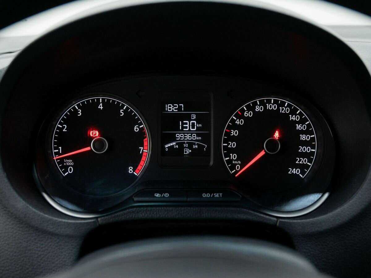 Volkswagen Polo с пробегом — 2020 год. Фото: #19