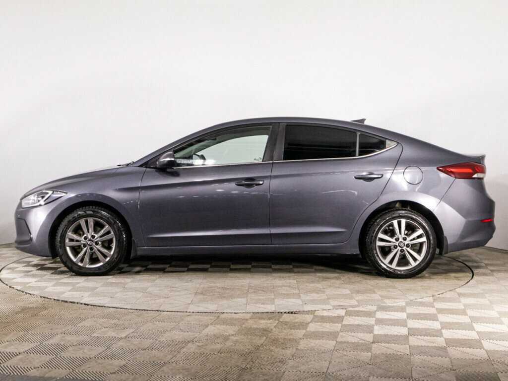 Hyundai Elantra с пробегом — 2018 год. Фото: #7