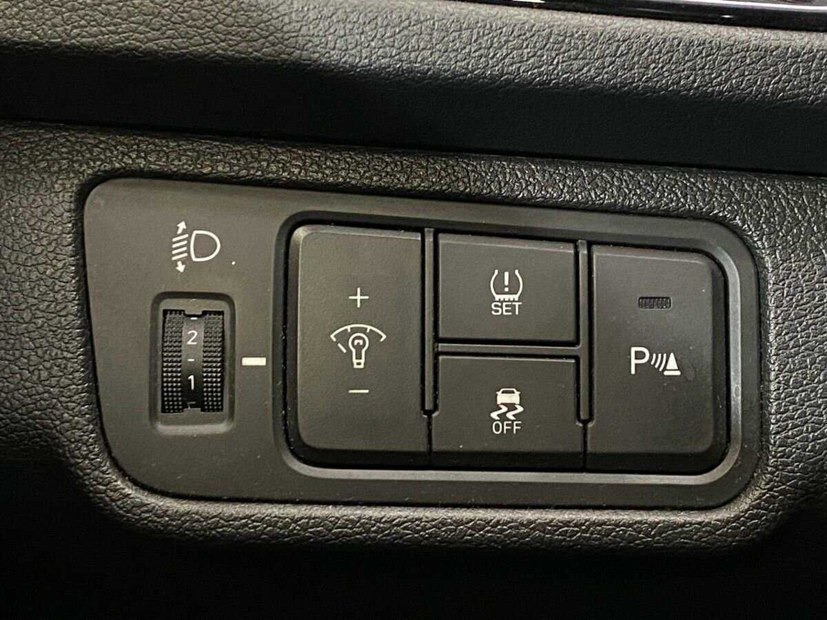 Hyundai Solaris с пробегом — 2020 год. Фото: #16