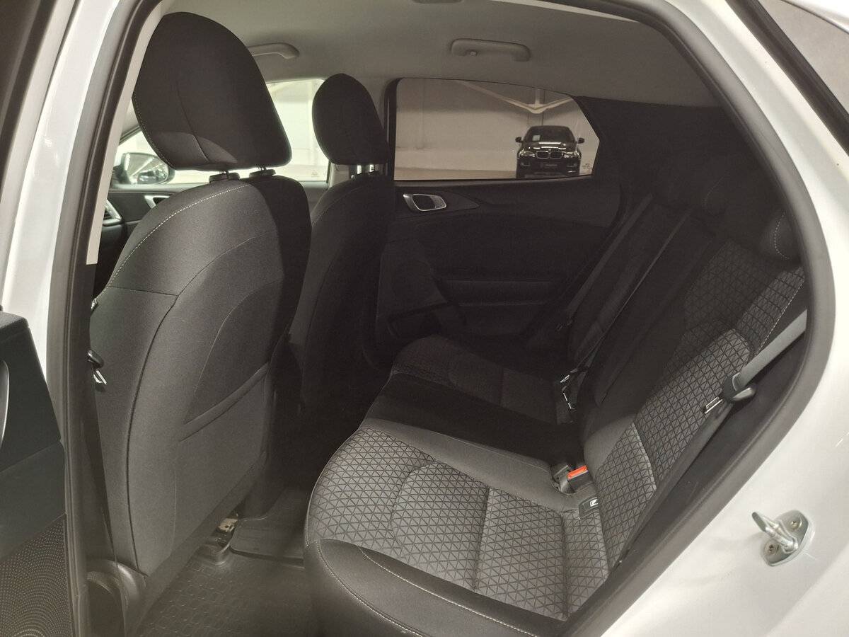 Kia XCeed с пробегом — 2020 год. Фото: #11