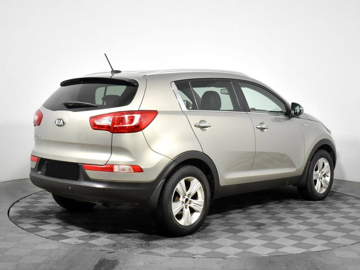 Kia Sportage с пробегом — 2013 год. Фото: #4