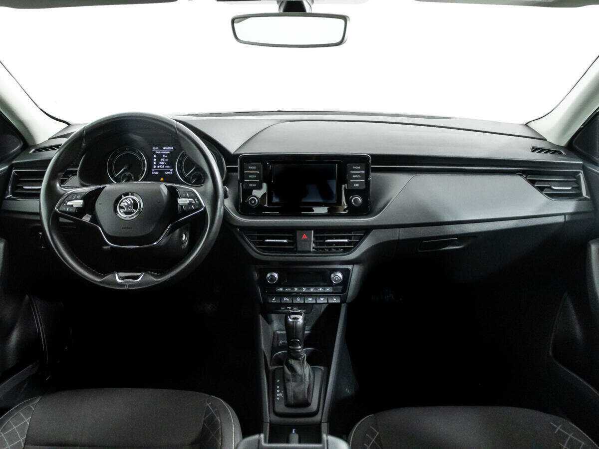 Skoda Rapid с пробегом — 2020 год. Фото: #12