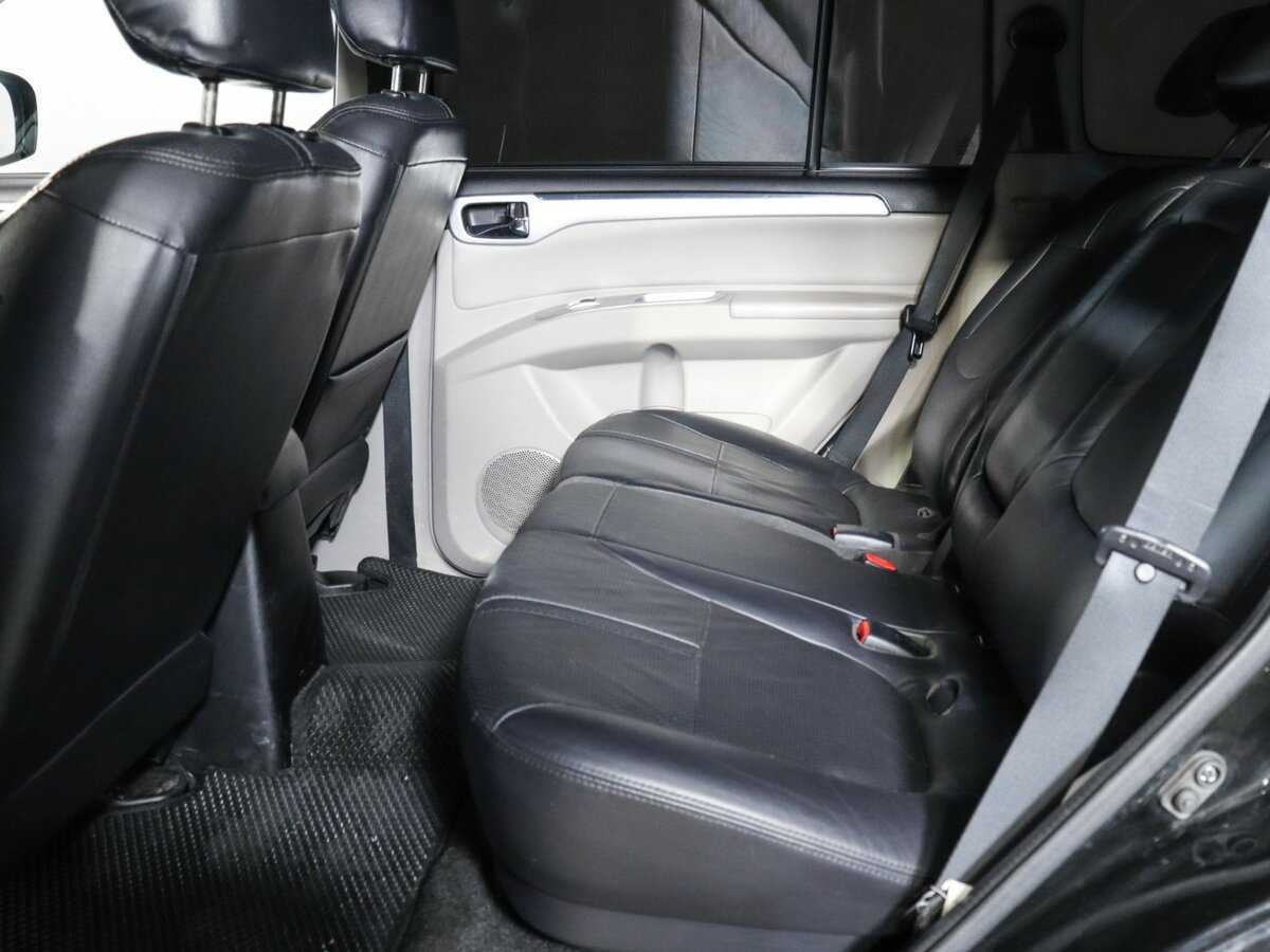 Mitsubishi Pajero Sport с пробегом — 2012 год. Фото: #7