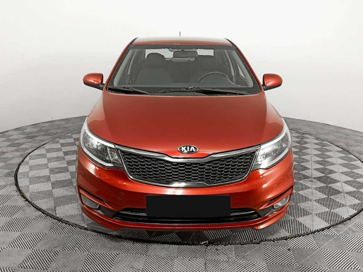 Kia Rio с пробегом — 2016 год. Фото: #1