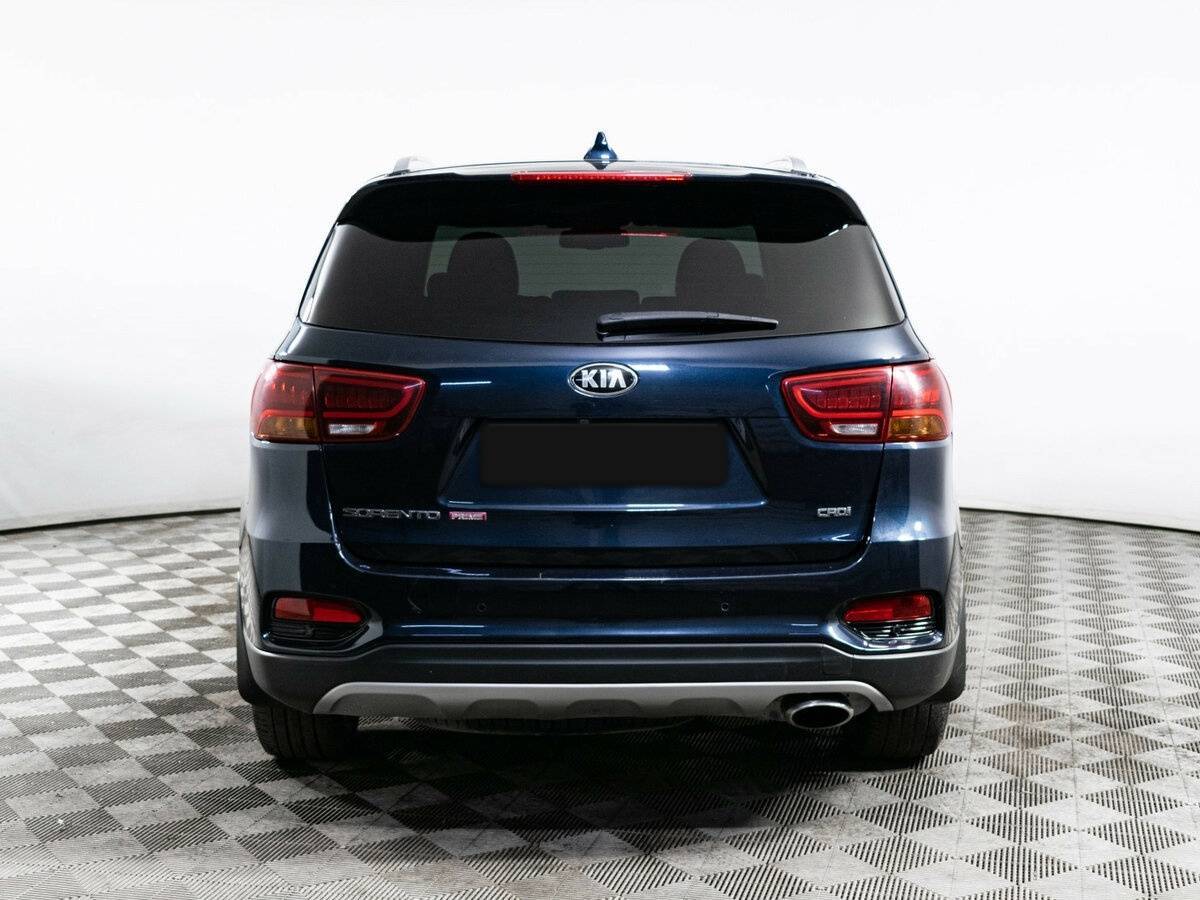 Kia Sorento с пробегом — 2017 год. Фото: #4