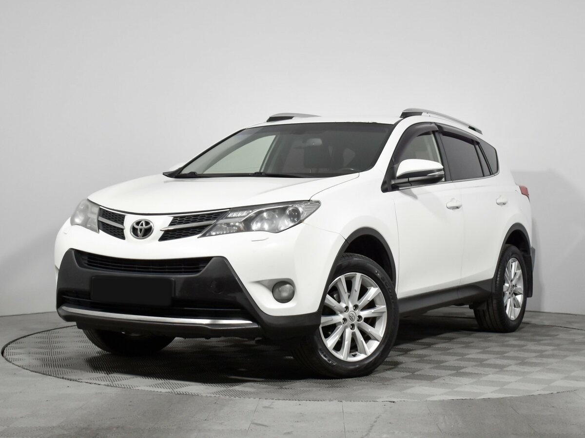 Toyota RAV4 с пробегом — 2015 год. Посмотреть фото
