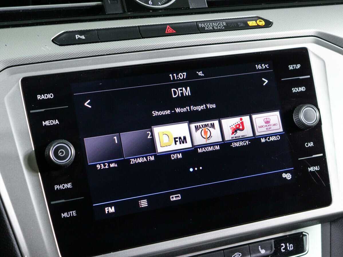 Volkswagen Passat с пробегом — 2019 год. Фото: #15