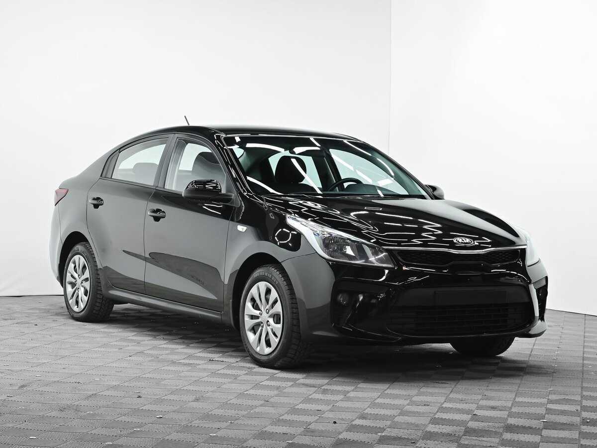 Kia Rio с пробегом — 2018 год. Фото: #1