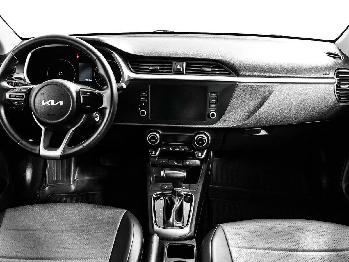 Kia Rio с пробегом — 2022 год. Фото: #10