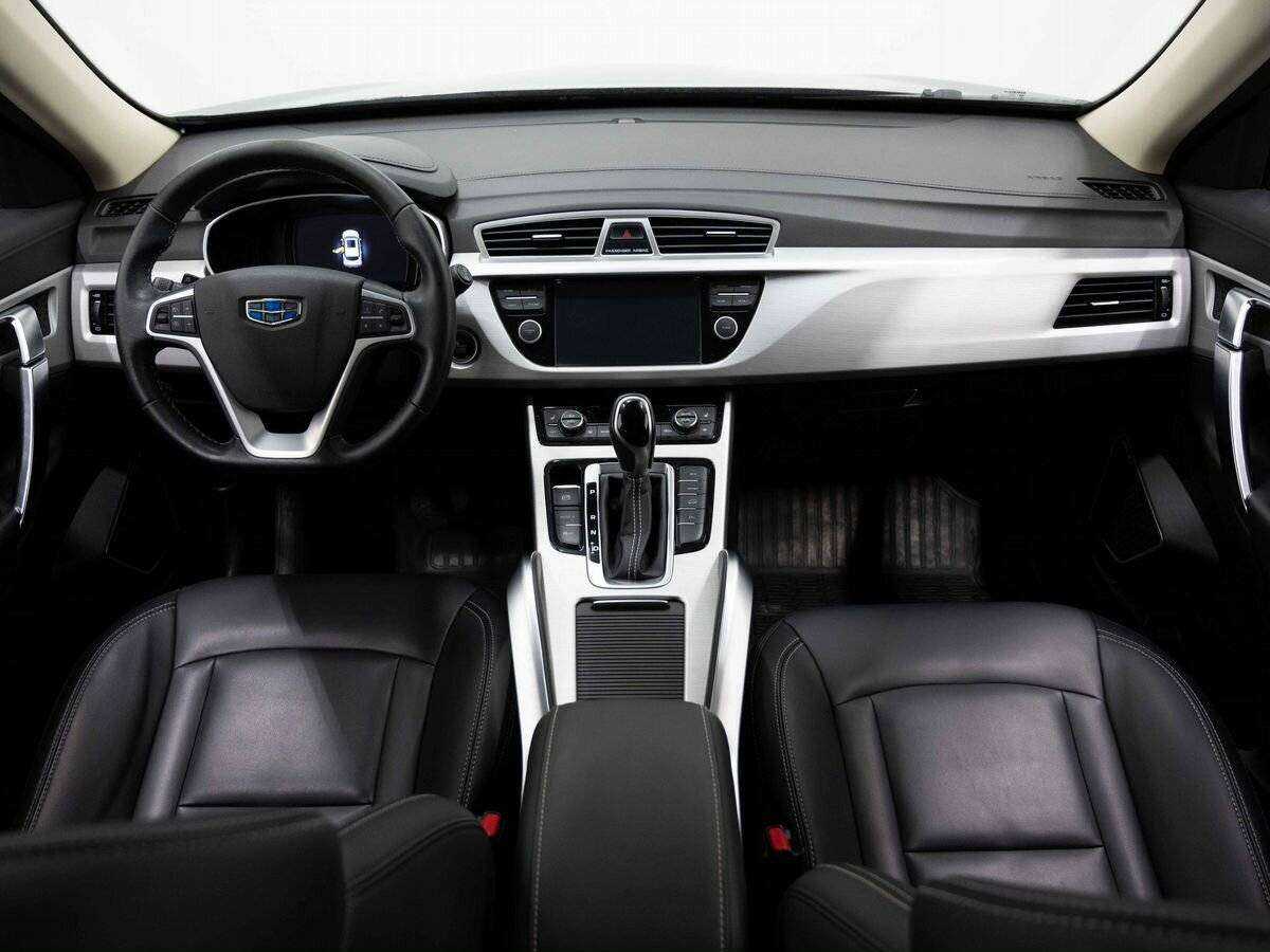 Geely Atlas с пробегом — 2019 год. Фото: #13