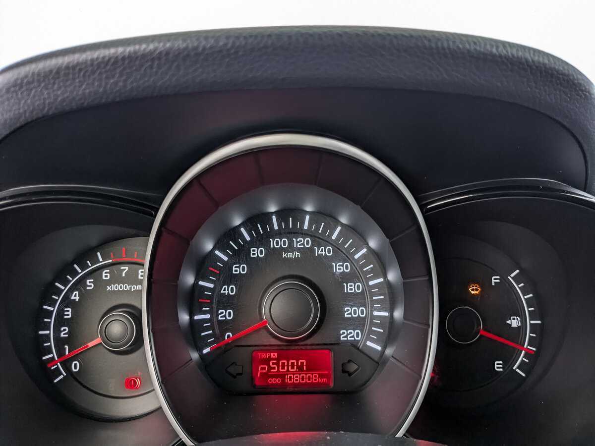 Kia Rio с пробегом — 2014 год. Фото: #11