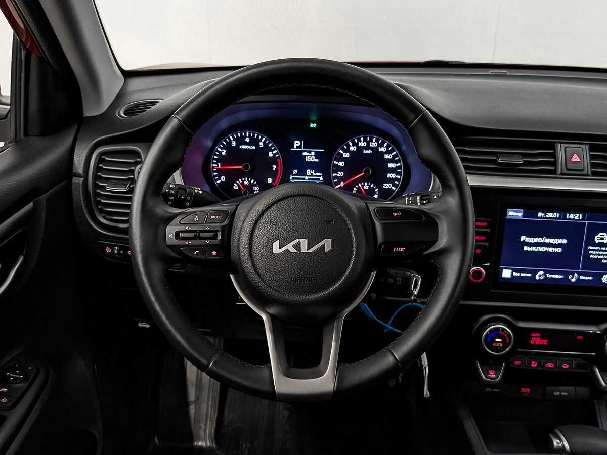 Kia Rio с пробегом — 2021 год. Фото: #21