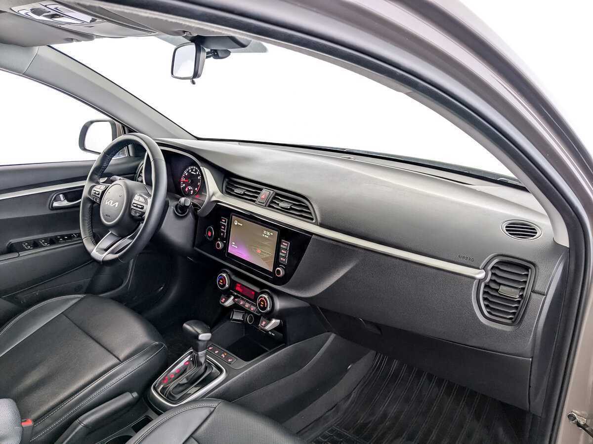 Kia Rio с пробегом — 2022 год. Фото: #10