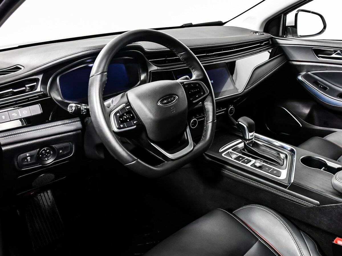 OMODA S5 с пробегом — 2023 год. Фото: #11