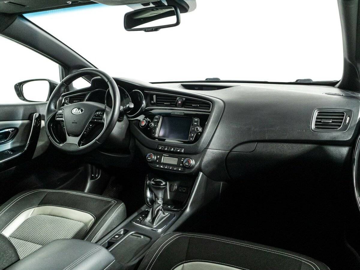 Kia Ceed с пробегом — 2016 год. Фото: #8